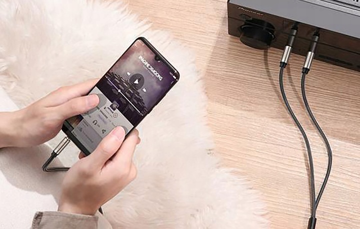 UGREEN Przewód Kabel Audio TRS Mini Jack 3.5mm Do 2x TS 6.35mm 2m W