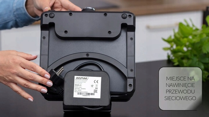 Gofrownica MPM MGO-41/C 1600 W czarny