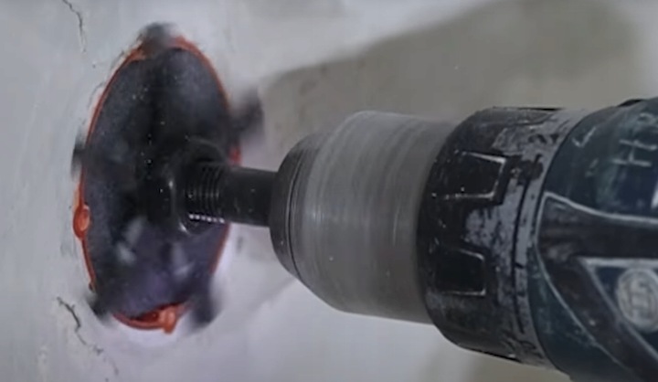 OTWORNICA DO SKRAWANIA PUSZEK PODTYNKOWYCH