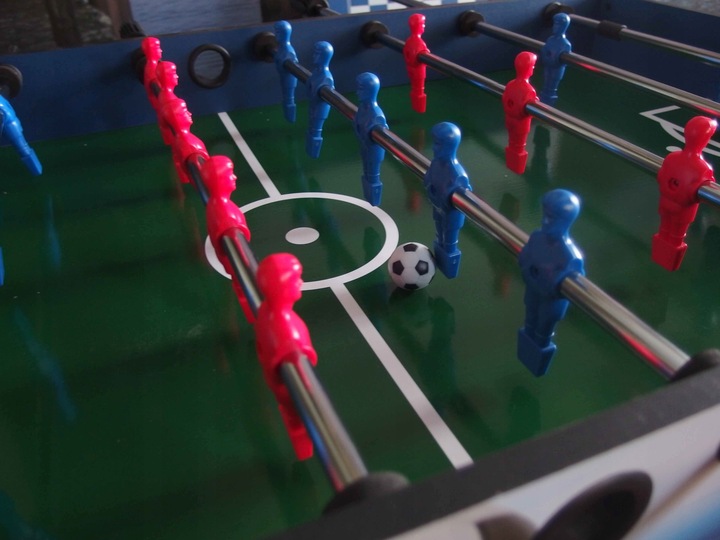 MULTI STÓŁ DO GIER 12w1 PIŁKARZYKI PING PONG