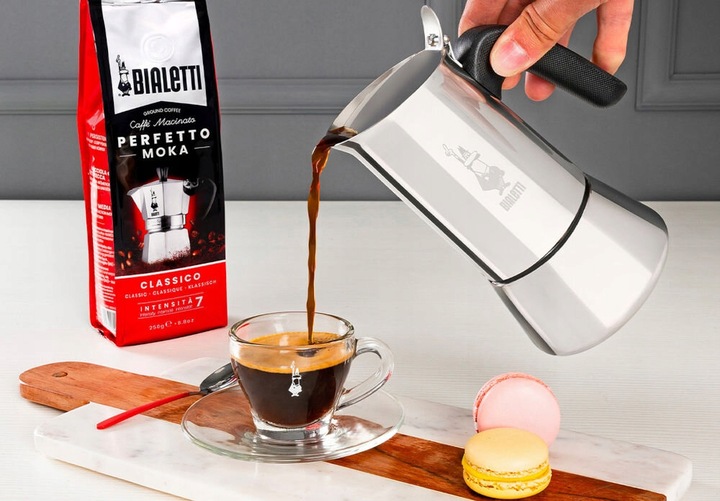 Kawiarka BIALETTI New Venus 6 TZ 240ml Srebrny