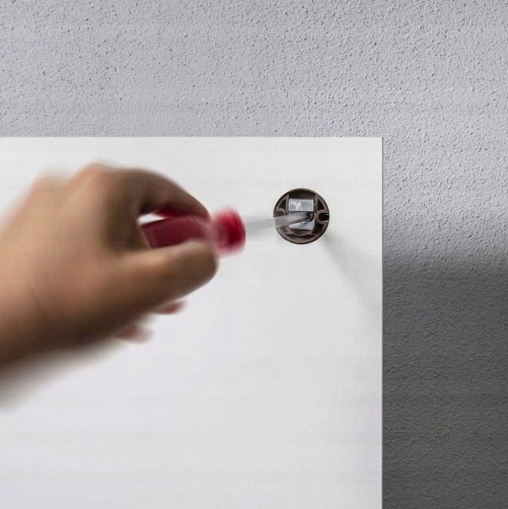 Szafka łazienkowa z lustrem i oświetleniem LED Szafka lustrzana do