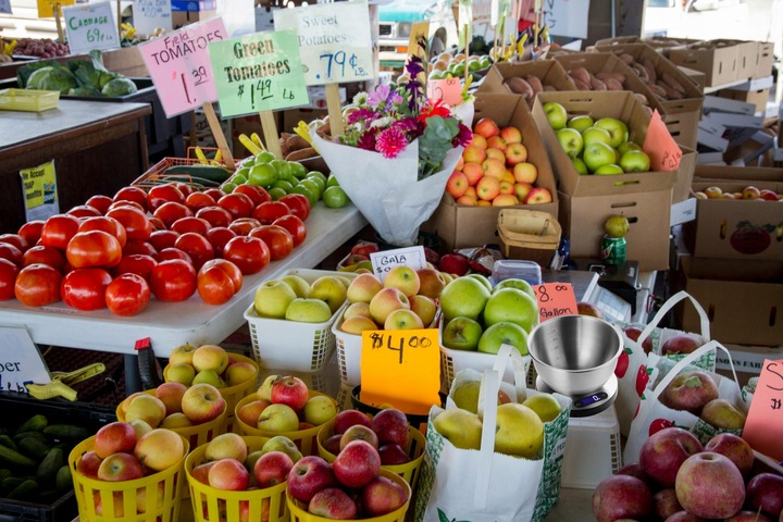 WAGA KUCHENNA ELEKTRONICZNA PRECYZYJNA Z MISĄ SREBRNA LCD 1G / 5KG