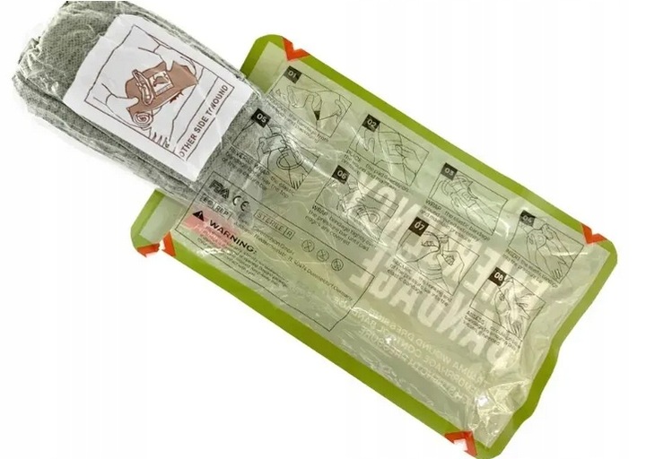 Opatrunek osobisty wojskowy izraelski 10 x 4,5m podwójne opakowanie