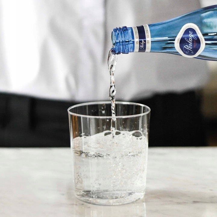 CISOWIANKA Perlage woda musująca pet 18 butelek x 700ml