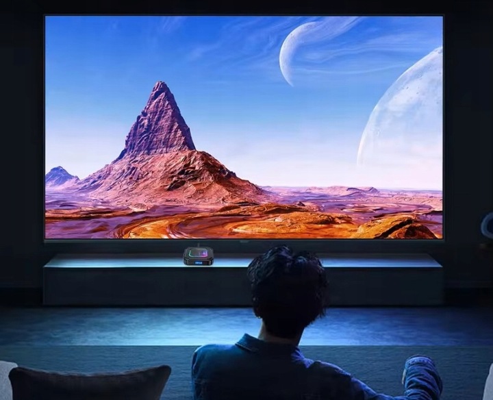 SMART TV BOX 4K PRZYSTAWKA MULTIMEDIALNA 8K ANDROID 13 BLUETOOTH WIFI