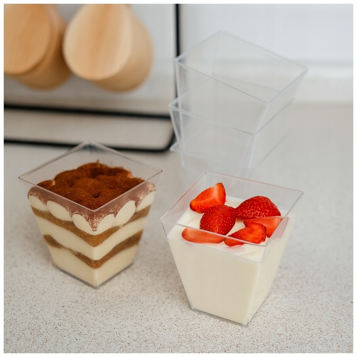 PUCHARKI DO DESERÓW LODÓW PLASTIKOWE NA PRZEKĄSKI DESER 50szt 120ml KWADRAT