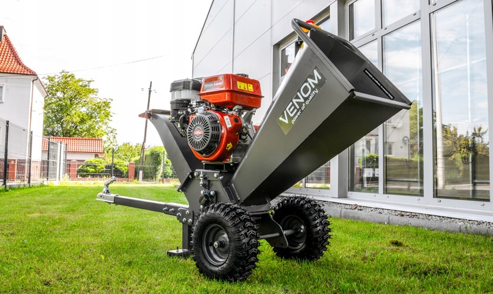 POTĘŻNY ROZDRABNIACZ SPALINOWY DO GAŁĘZI 120 MM SILNIK 420 CC ZACZEP