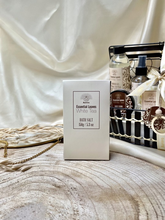 Aurora DZIEŃ BABCI Zestaw 7 Kosmetyków w Koszyku Biała Herbata NA PREZENT