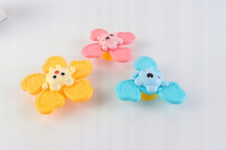 ZESTAW FIDGET SPINNER 3SZT DLA DZIECI Z PRZYSSAWKĄ PREZENT URODZINY ROCZEK