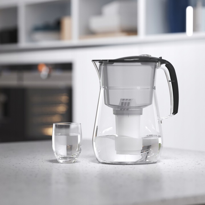 Dzbanek filtrujący Aquaphor Provance 4,2 l z 6 wkładami A5 Mg - czarny