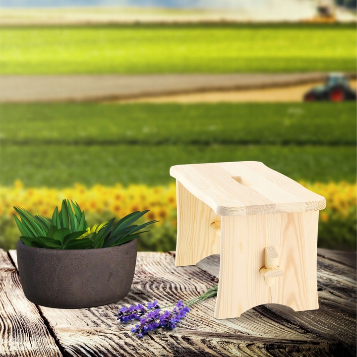 TABORET DREWNIANY KUCHENNY STOŁEK KRZESŁO 39cm SOLIDNY PODEST RYCZKA