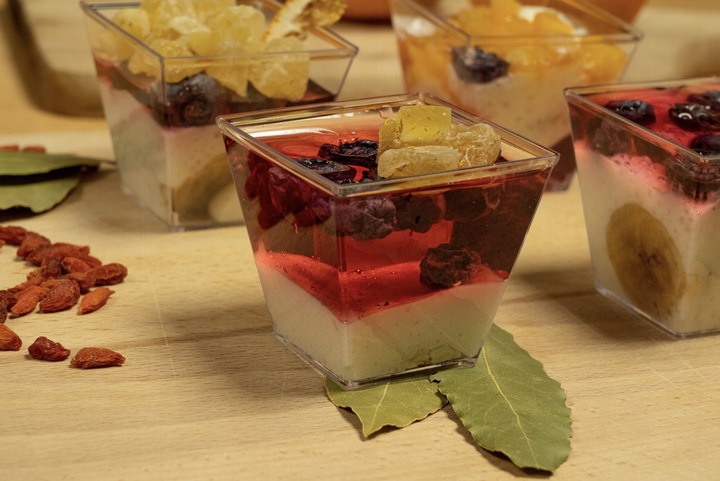 PUCHARKI NA DESERY POJEMNIKI NA ŻYWNOŚĆ DESEROWE 120ml 50szt ZESTAW