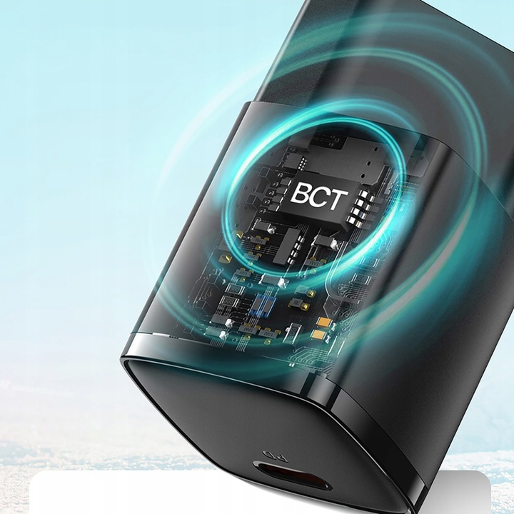 BASEUS SZYBKA ŁADOWARKA SIECIOWA Cube Pro GaN 30W USB-C ZASILACZ KOSTKA