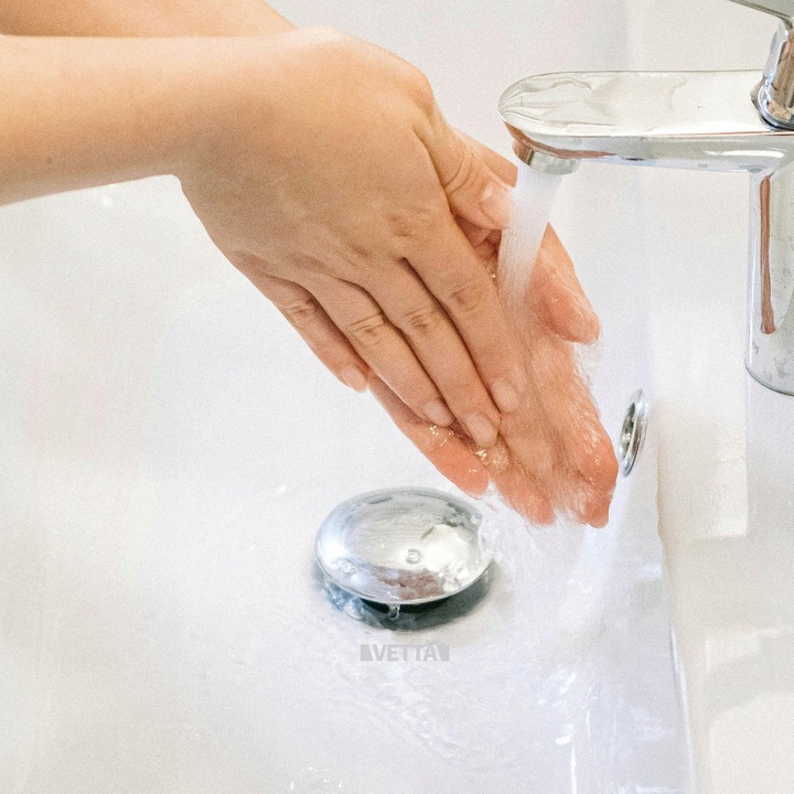 Korek umywalkowy automatyczny bez przelewu klik klak chrom srebrny mosiężny