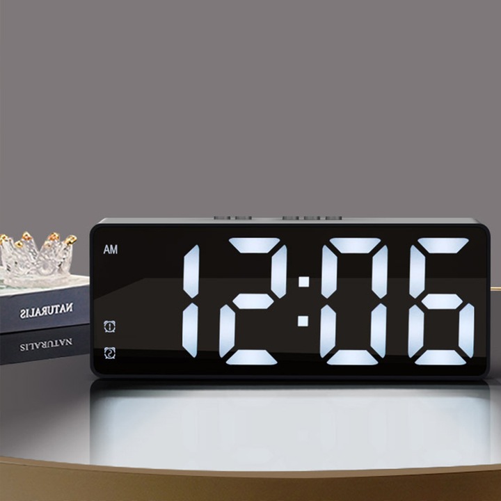 BUDZIK ZEGAR ELEKTRONICZNY LED GŁOŚNY STOJĄCY TEMPERATURA DATA + KABEL