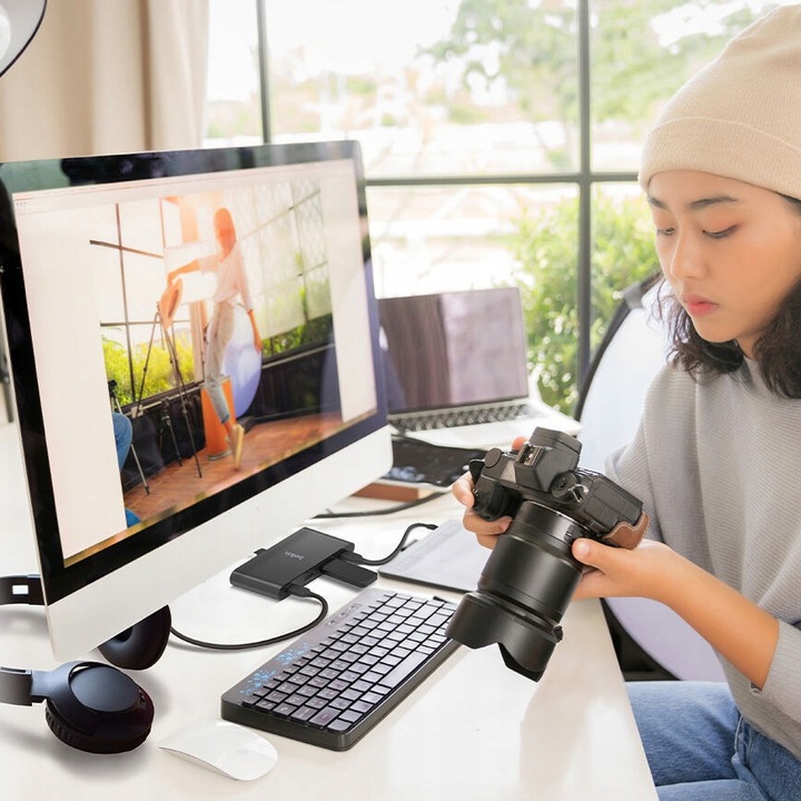 Stacja, hub USB-C do laptopa Belkin AVC018, USB-C 3.2 gen2 na 4 porty USB-C