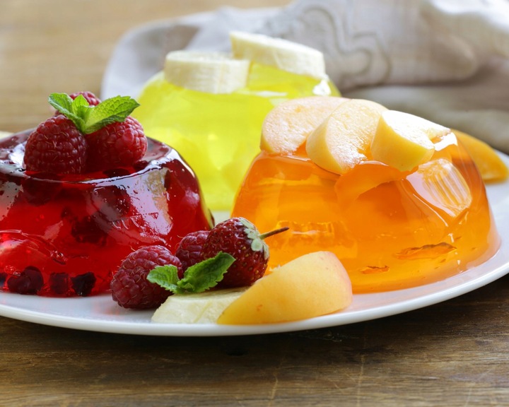 GALARETKA BEZ CUKRU CELIKO smak truskawkowa cytrynowa + owoce leśne