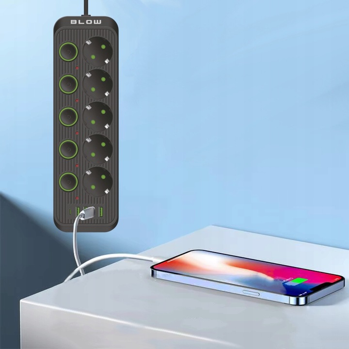 PRZEDŁUŻACZ LISTWA ZASILAJĄCA ŁADOWARKA 4x USB 5 GNIAZD 5m USB TYP-C