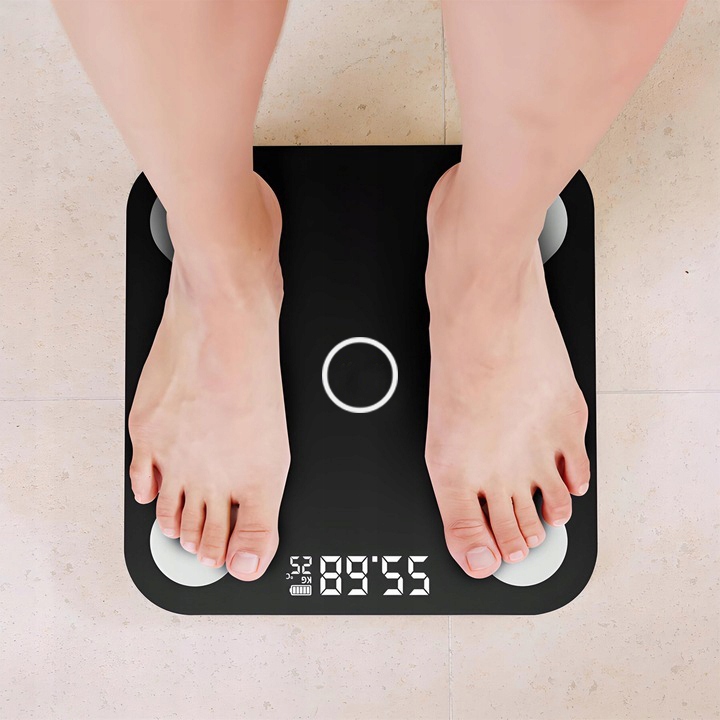 WAGA ŁAZIENKOWA ELEKTRONICZNA ANALITYCZNA POMIAR TŁUSZCZU WODY BMI 180