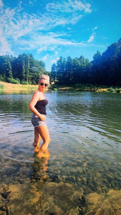 Krótki TOP DAMSKI plażowy tuba bluzka bez ramiączek 36/S czarny