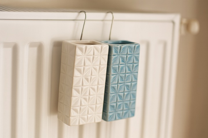 8szt NAWILŻACZ POWIETRZA NA GRZEJNIK KALORYFER CERAMICZNY OLEJEK