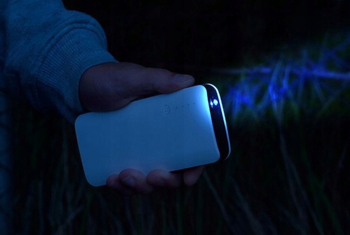 MEGA POWERBANK 20000 mAh +KABEL 3x USB LATARKA EXTRA POJEMNY PREMIUM