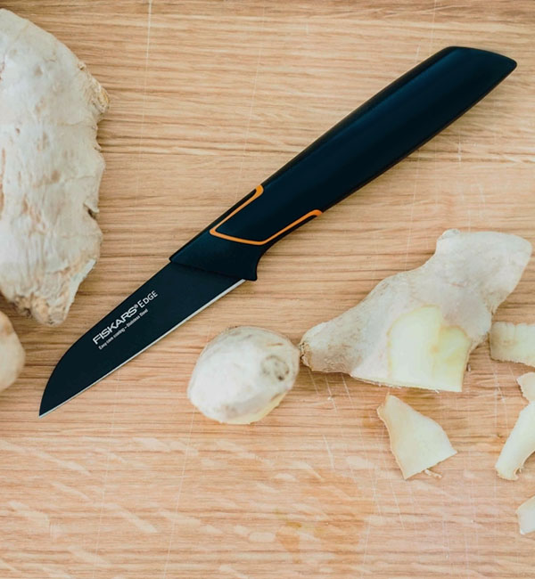 FISKARS EDGE 1003091 NÓŻ DO SKROBANIA 8 CM STAL NIERDZEWNA