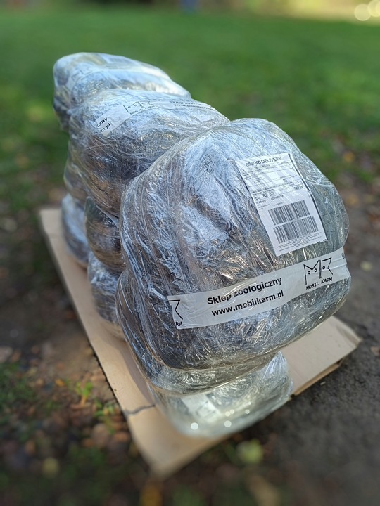 Nawóz ekologiczny koński obornik BEZ SŁOMY świeży do sadu ogrodu 50L