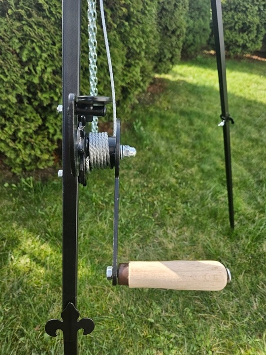 TRÓJNÓG 210 CM OGRODOWY GRILL OGNISKOWY OGROMNY