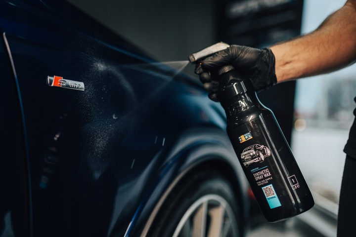 ADBL Synthetic Spray Wax 1L Syntetyczny Wosk w Płynie Sprayu Głębia Połysk