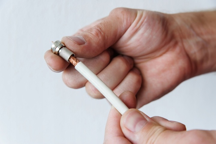 KABEL ANTENOWY KONCENTRYCZNY PRZEWÓD TV MIEDŹ CERTYFIKOWANY Cu/Cu/Cu