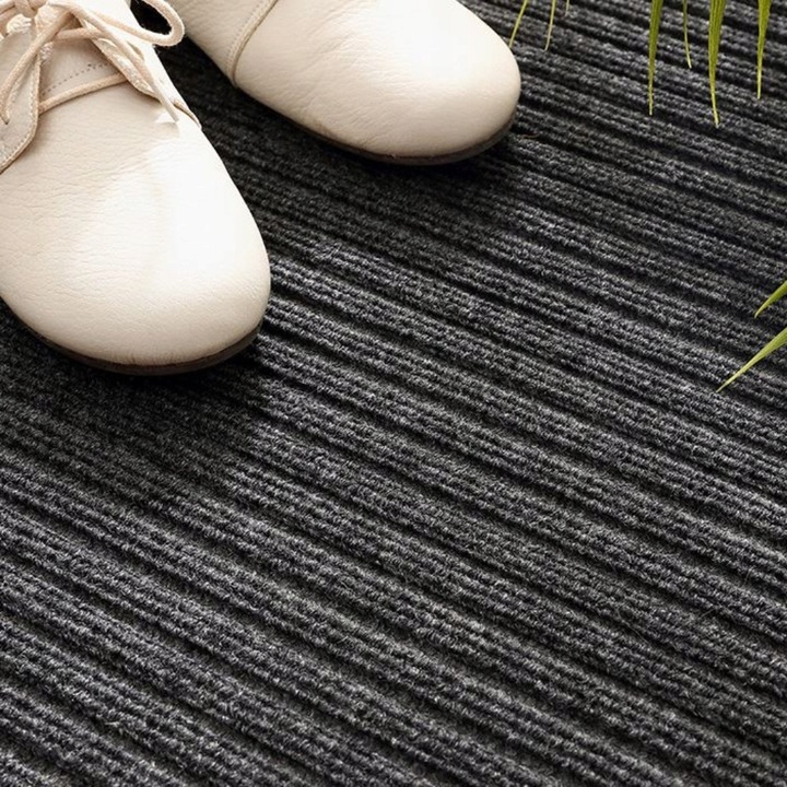 Wycieraczka mata do butów pod drzwi prążkowana szara zewnętrzna 120 x 180cm