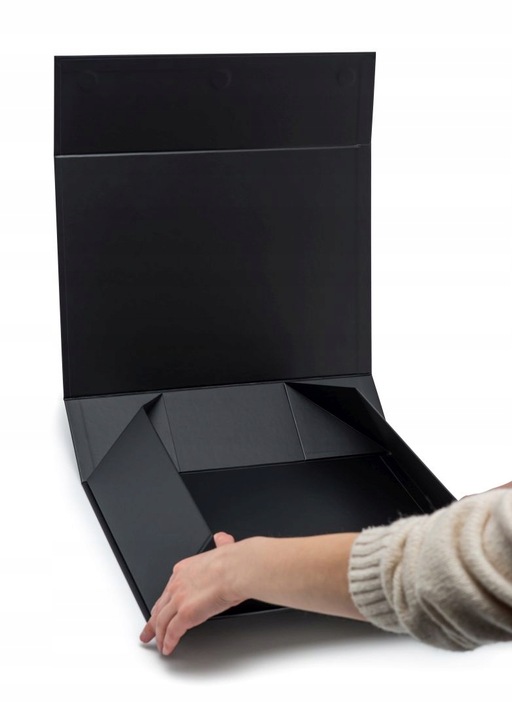 PUDEŁKO ZAMYKANE NA MAGNES 350X250X100 CZARNE