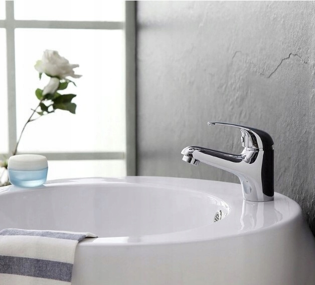 Bateria stojąca umywalkowa kran do umywalki zlewu chromowa niska nablatowa