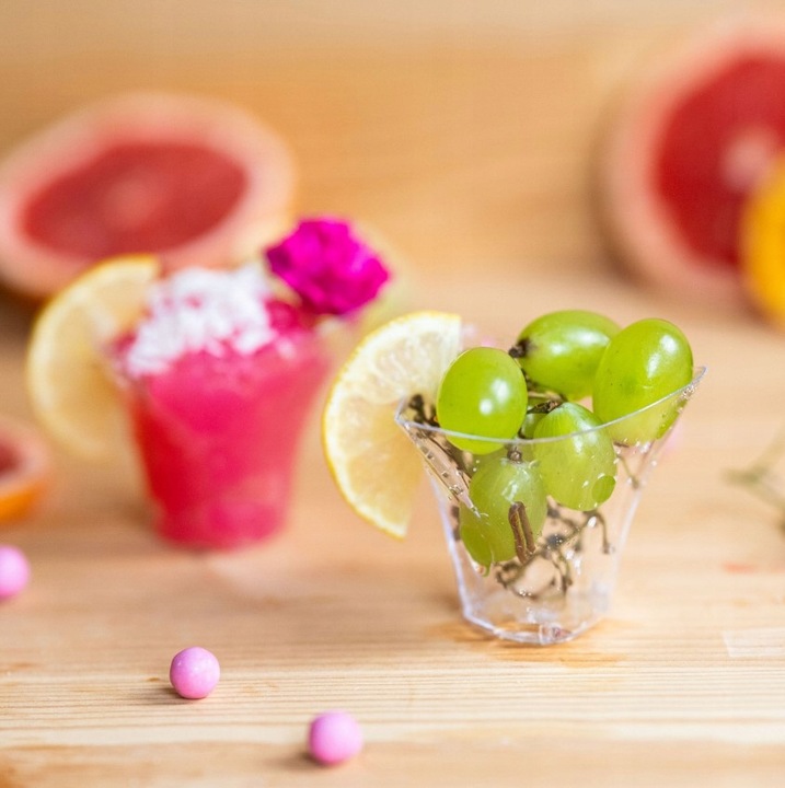 PUCHAREK POJEMNIK na deser GÓRA FALISTA WAVES 25 sztuk PRZYSTAWKI PRZEKĄSKI