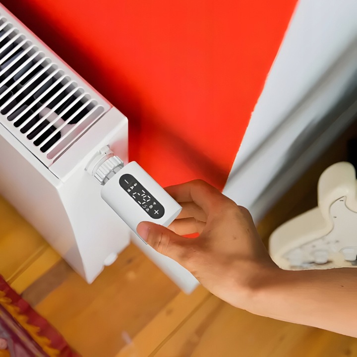 Inteligentny Termostat Zawór Głowica Grzejnikowy z LCD Smart Home Tuya WiFi