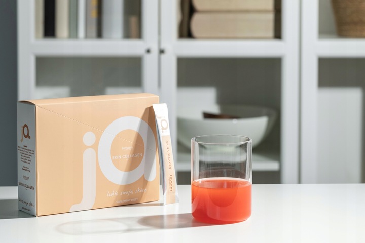 KOLAGEN DO PICIA "jA" SKIN COLAGEN TRUSKAWKA RABARBAR LEVANN 30 SASZETEK