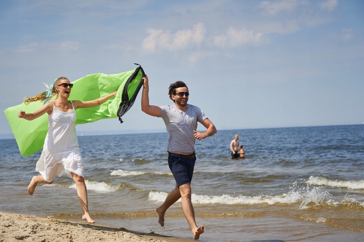 WYTRZYMAŁY Materac DMUCHANY Lazy Bag Leżak NA PLAŻĘ AIR SOFA Captain Mike