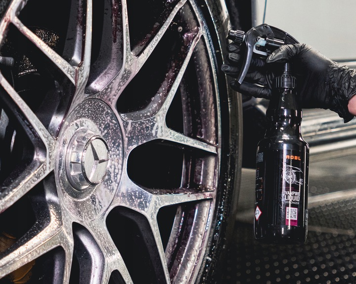 Krwawiąca Felga Środek Płyn Do Czyszczenia Mycia Felg ADBL Vampire Liquid