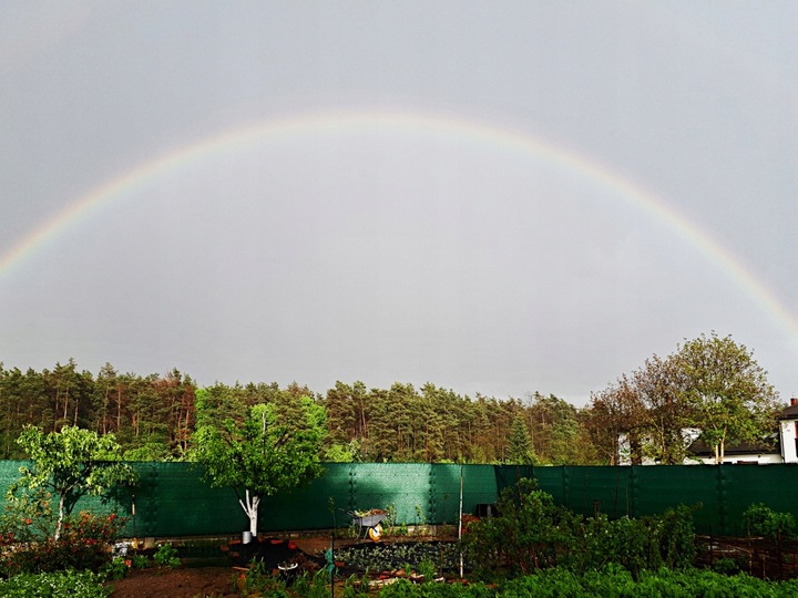 SIATKA CIENIUJĄCA 90% MASKUJĄCA MATA OSŁONOWA NA OGRODZENIE PŁOT