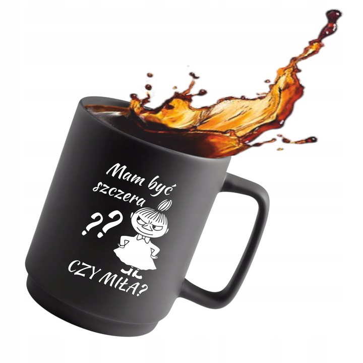 Czarny kubek z własnym nadrukiem grawerem do kawy herbaty na prezent