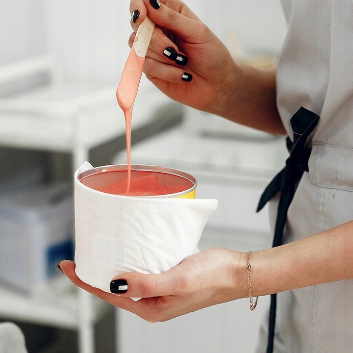 Podgrzewacz do wosku twardego w puszce do depilacji 120W PRO-WAX 700 LCD