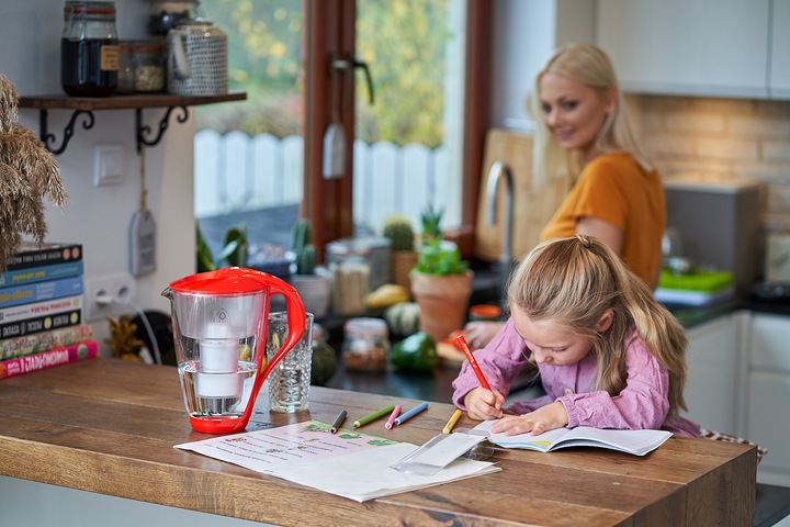 Dzbanek filtrujący Dafi Crystal czerwony +4 filtry