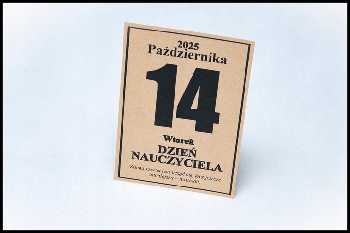 PREZENT NA DZIEŃ NAUCZYCIELA DLA WYCHOWAWCZYNI KOSZ PREZENTOWY BOX