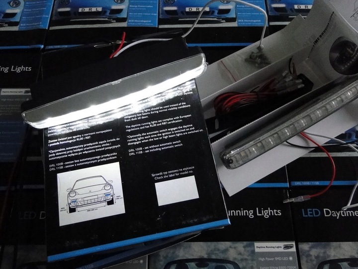 ŚWIATŁA DO JAZDY DZIENNEJ LED LAMPY DZIENNE AUTOMAT E4 RL00 RETRIFY DRL