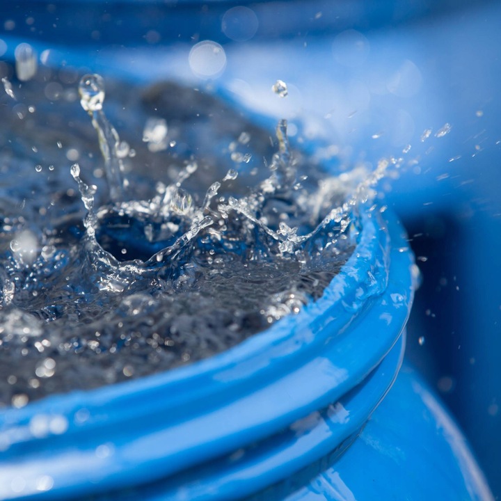 BECZKA ZBIORNIK NA DESZCZÓWKĘ DO KISZENIA 100L ZAKRĘTKA ATEST