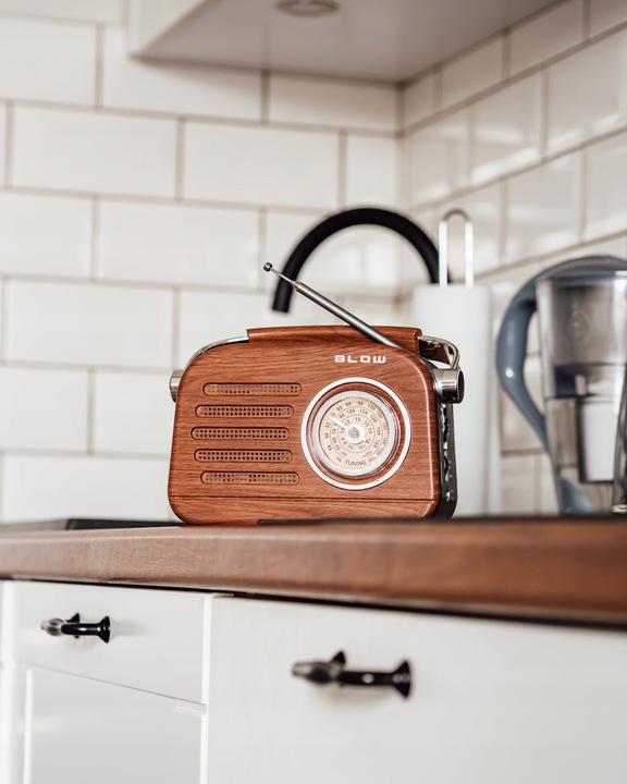 RADIO KUCHENNE RETRO PRZENOŚNE BLUETOOTH FM NA BATERIE R20 SIECIOWE