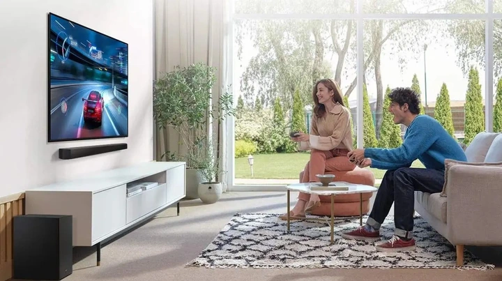 Soundbar + subwoofer Samsung HW-B650D/EN 3.1 370 W czarny