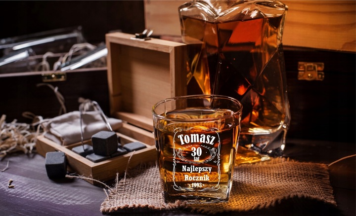 KARAFKA 2 SZKLANKI GRAWER DO WHISKY PREZENT DZIEŃ MĘŻCZYZNY URODZINY 18-99